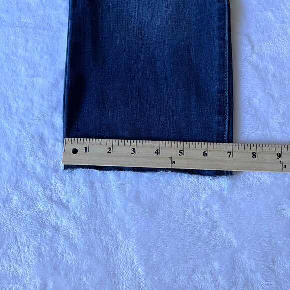 Sculpting Slim Leg Mid Rise Pull on Jeans Women 8 - Picture 6 of 6